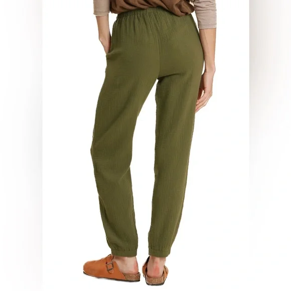 Frayed Edged Elastic Waistband Jogger Pants with Pockets - Picture 3 of 3